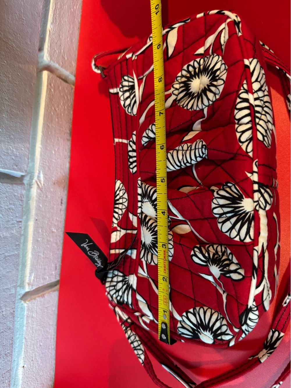 Vera Bradley Red Floral Quilted Shoulder Purse - Picture 8 of 9